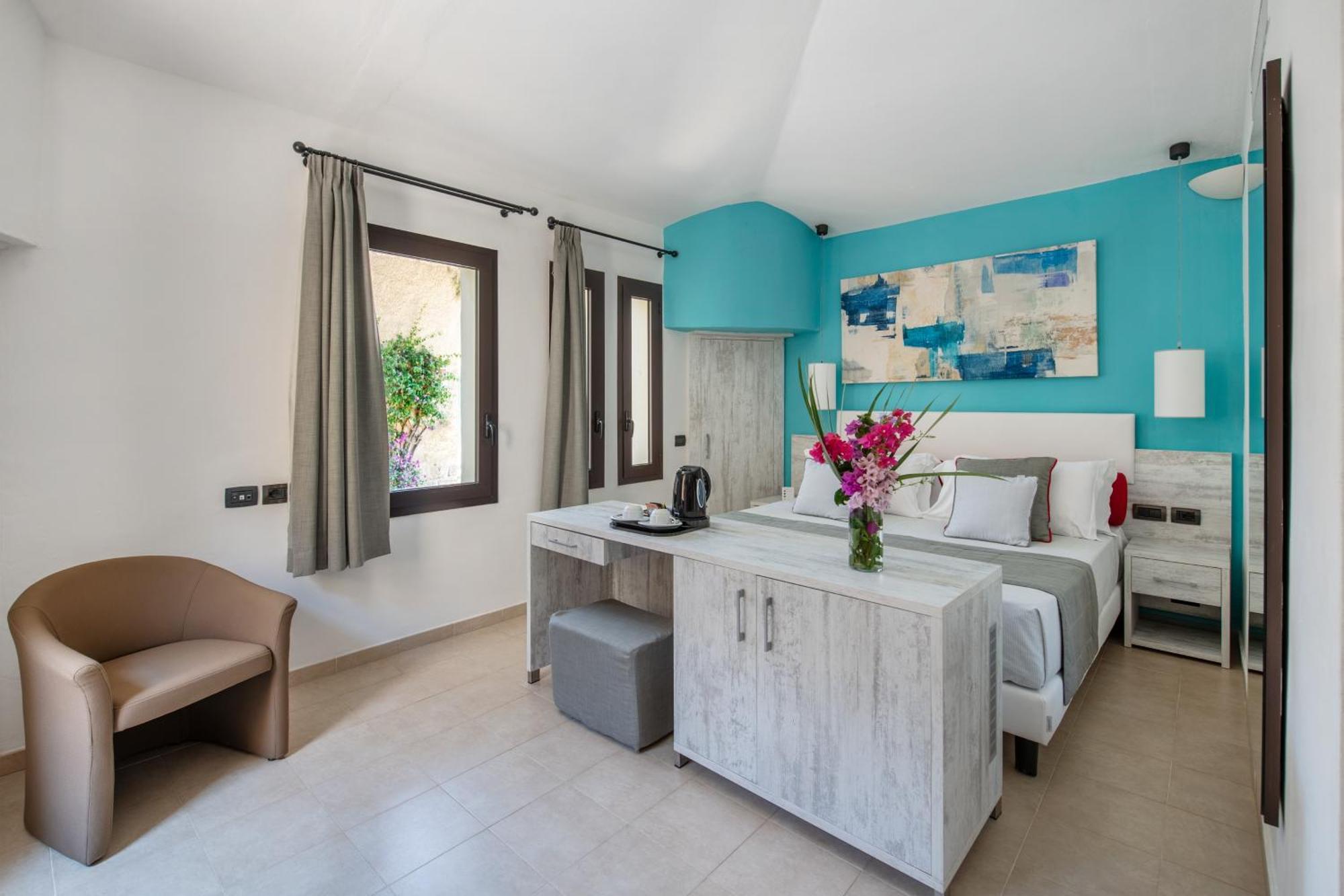 Voi Floriana 4*