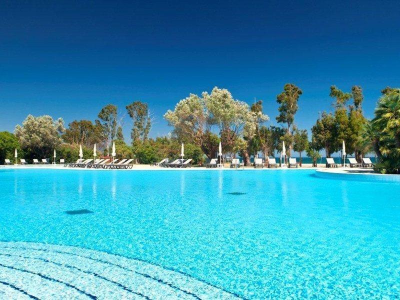 Voi Floriana Resort 4*